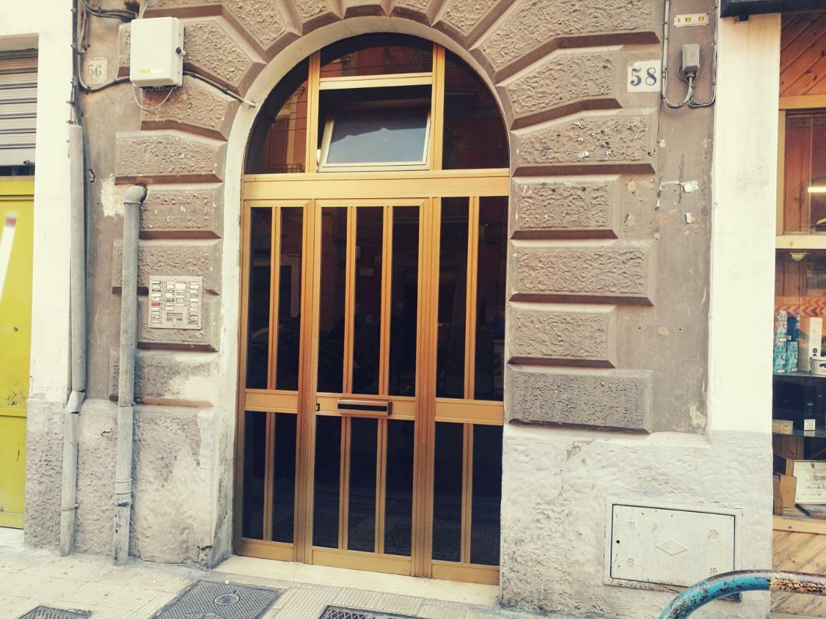 Ponentino Lägenhet Bari Exteriör bild